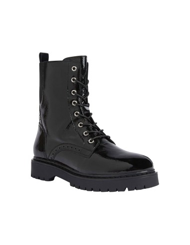 Geox Bleyze women's breathable amphibian in patent leather with tank bottom