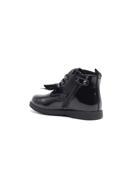Liu Jo Modell Pat 112 Amphibienmädchen aus Lackleder mit Schleife