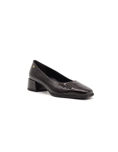 Woman Serena decollete in python print patent leather with square tip