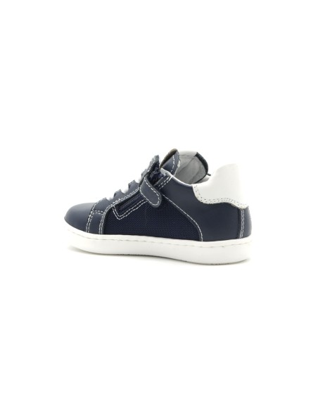 Zapato primeros pasos para niños Nero Giardini en piel y tejido