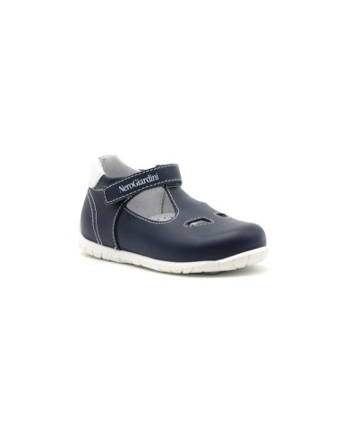 Zapato primeros pasos para niños Nero Giardini en piel con dos ojitos