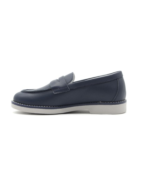 Nero Giardini elegant baby moccasin in leather with mask
