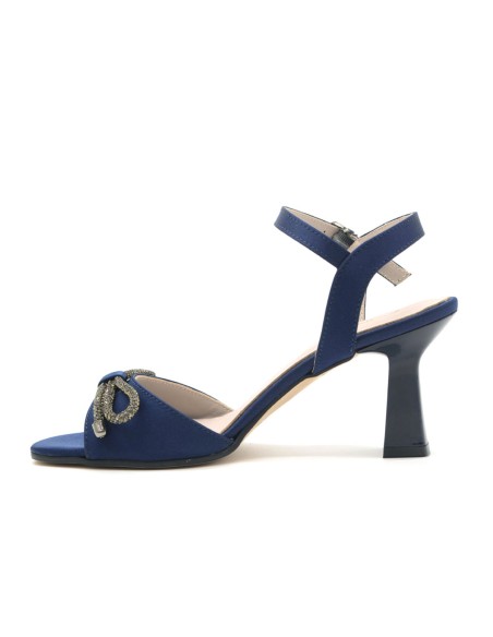 Donna Serena Elegante Damensandale aus Satin mit Strassschleife