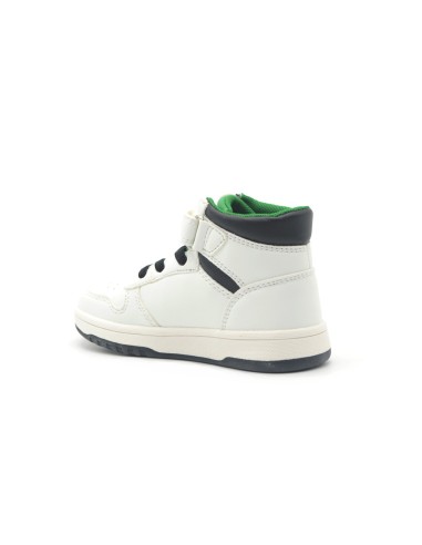 Zapatilla infantil Bikkembergs con logo en el lateral y en la solapa