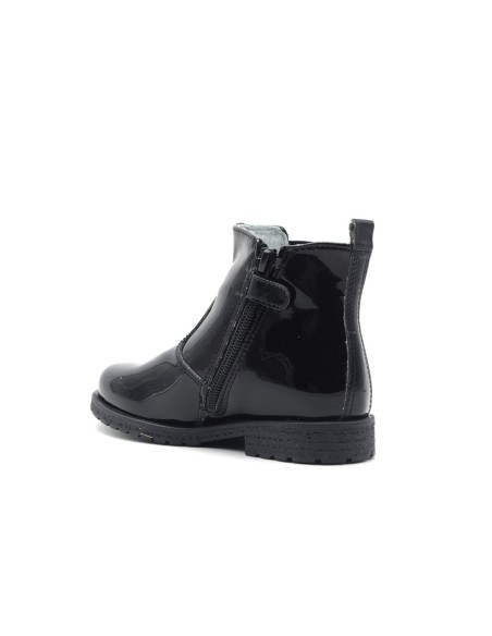 Bottines fille Nero Giardini Made in Italy en cuir verni avec petits cœurs