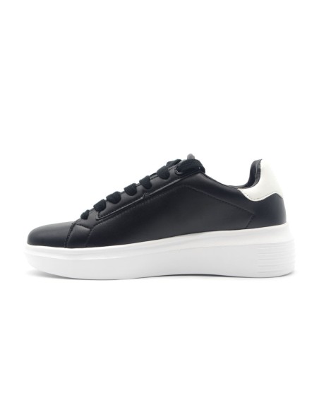 Datch sneaker à lacets
