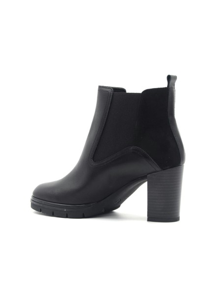 Comart Made in Italy women's leather ankle boot