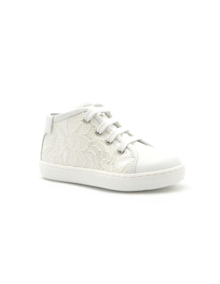 Nero Giardini first step sneaker in lace