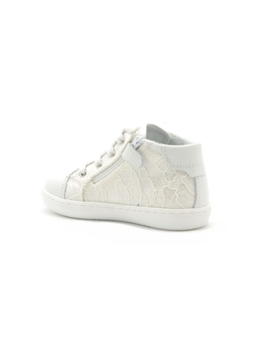 Nero Giardini first step sneaker in lace