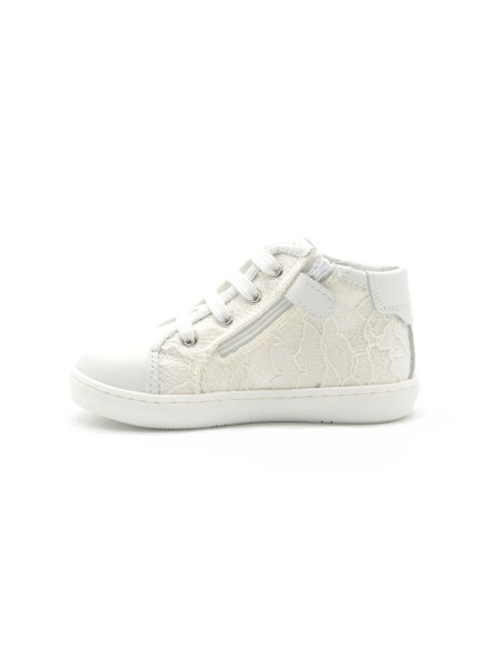 Nero Giardini first step sneaker in lace