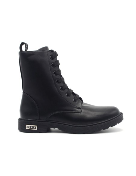 Cult amphibian girl with laces and metal logo