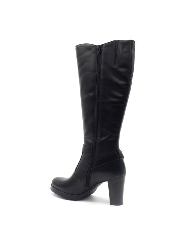 Cinzia Soft women's leather boot with double decorative buckle