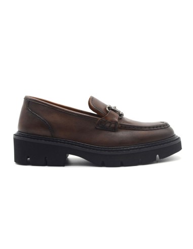 Mocassin femme Pregunta en cuir avec mors et semelle crantée