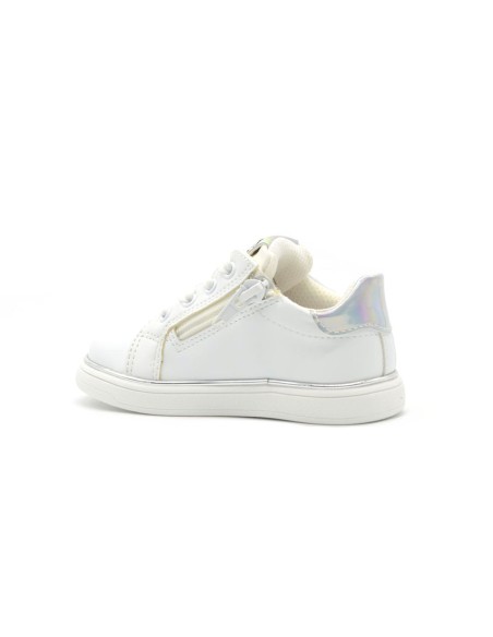 Ferré Ylenia Y model first step sneaker for girls with side logo