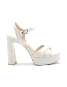 Nero Giardini sandalo in nappa con tacco