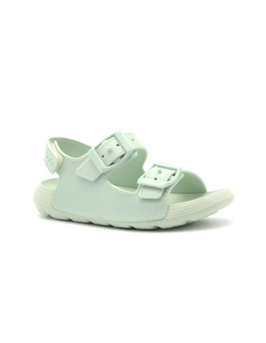 Igor model Maui Mc natural rubber beach sandal for girls