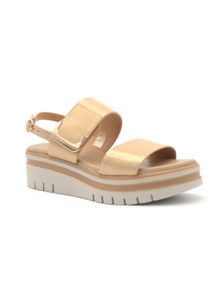 Quuio Made in Italy women's sandal in shiny leather