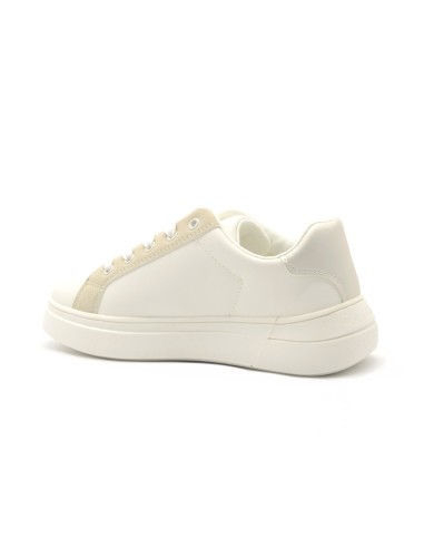 Nachhaltiger Kinder-Sneaker von Calvin Klein mit Futter aus recycelter Baumwolle