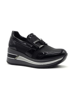 Donna Serena model Megan women's sports moccasin 2