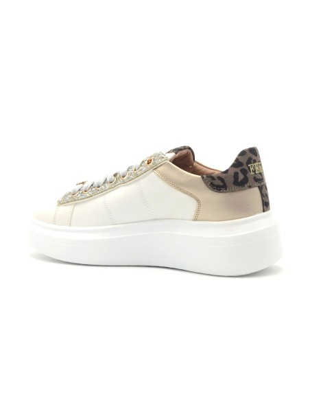 Ferré modello Loren sneaker stringata donna con charms gioiello
