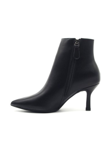 Francesco Milano women's ankle boot in nappa leather with medium heel