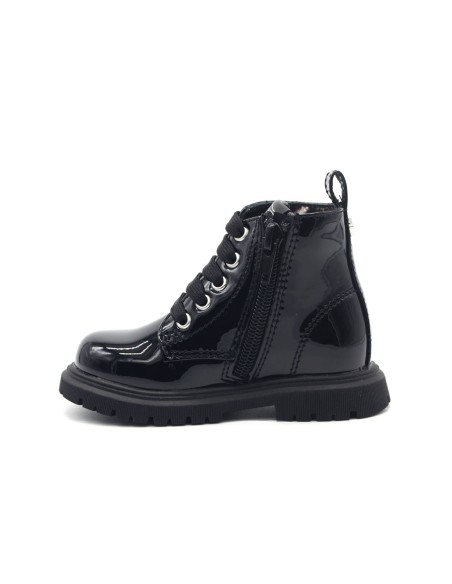Botines de charol para niña con tachuelas "Cult"
