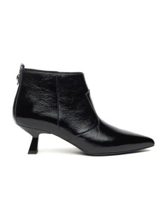 Nero Giardini elegant ankle boot Made in Italy in naplak