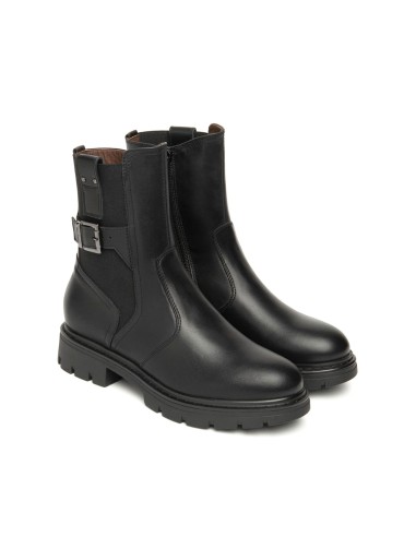 Nero Giardini women's Made in Italy leather ankle boot with buckle