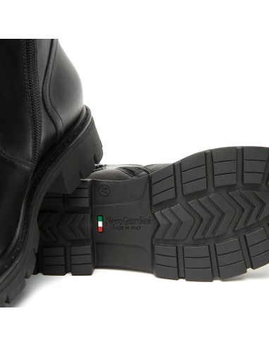 Bottines en cuir pour femme Nero Giardini, fabriquées en Italie, avec boucle