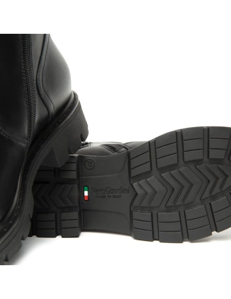 Nero Giardini women's Made in Italy leather ankle boot with buckle