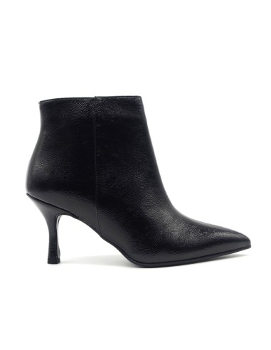 Cinzia Soft women's ankle boot made in Italy in naplack