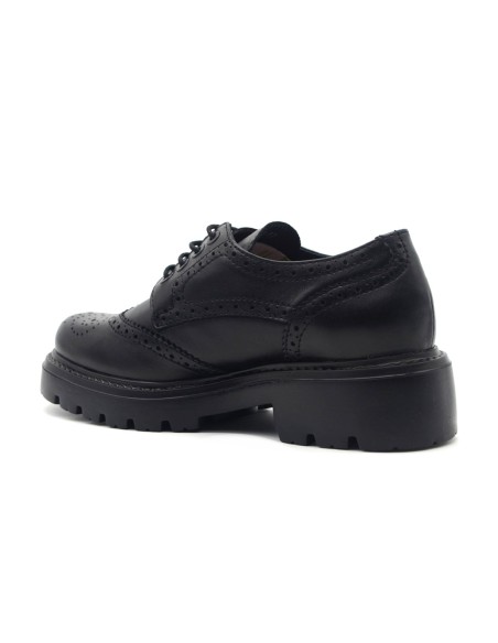 Callaghan Isasa Modell, englischer Damenschuh aus Leder mit Brogue-Details