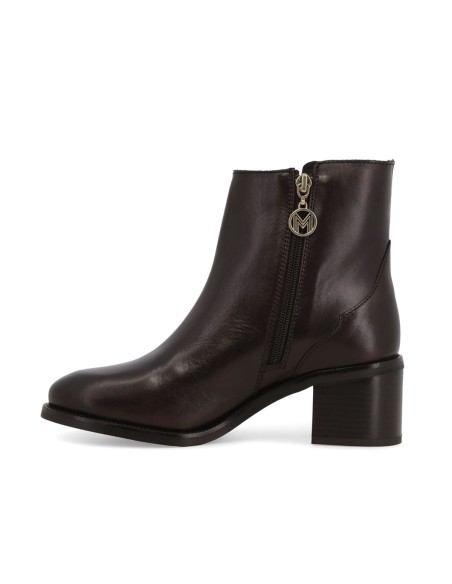 Melluso women's leather ankle boot with medium heel