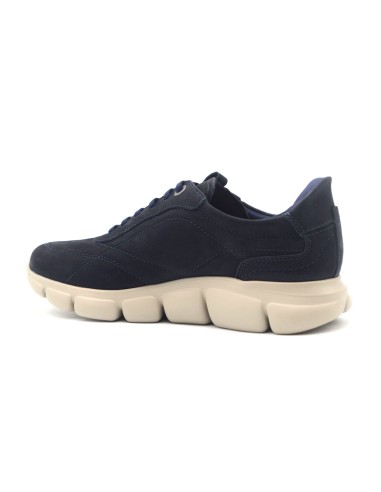 Zapatilla deportiva con cordones para hombre, modelo Callaghan Balloon, en nobuk.