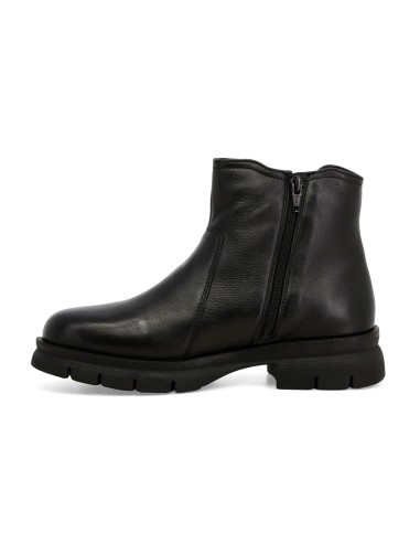 Melluso women's ankle boot in soft leather with elastic side
