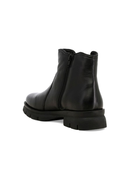 Melluso women's ankle boot in soft leather with elastic side