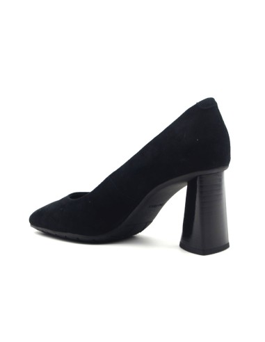 The Flexx Daphne women's suede décolleté shoes