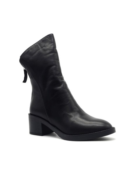 Vueva Damen-Ankle-Boot aus Nappaleder mit schrägem Schnitt