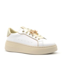 Keys Venus sneaker in pelle con gioiello 2