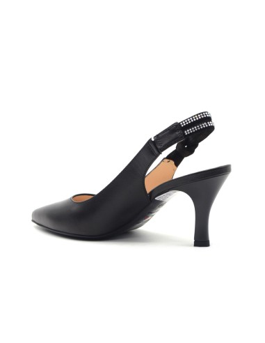 Elegante Slingback-Pumps von Nero Giardini, hergestellt in Italien aus Leder.