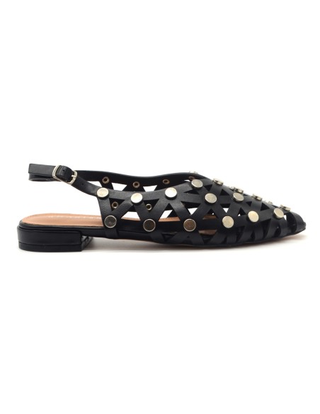 Kharisma slingback laserato con borchie