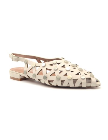Kharisma slingback laserato con borchie