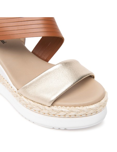 Nero Giardini sandalo in pelle con zeppa
