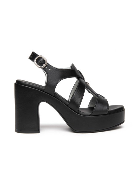 Nero Giardini sandalo in pelle con tacco alto