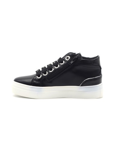 Ferré modello Krug sneaker alta ragazza con borchie