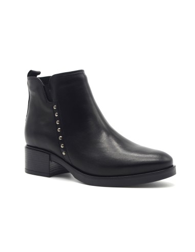 Melluso stivaletto in pelle con borchie