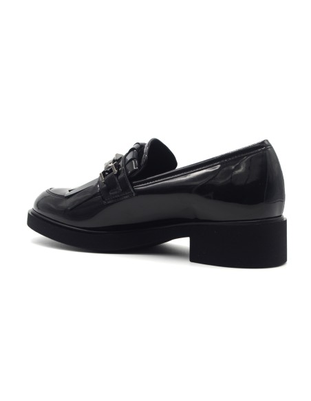 Donna Serena Black mocassins femme vernis avec pompons