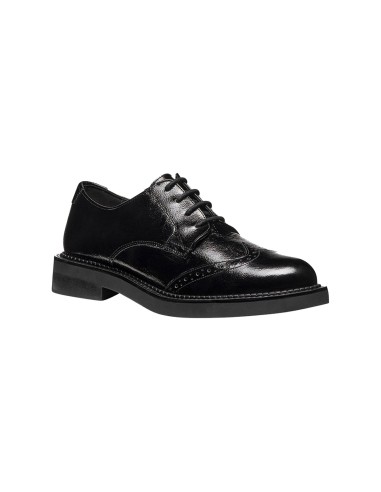 Geox D Serilda women’s naplack lace-up shoe with brogue details