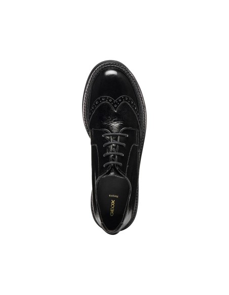 Geox D Serilda chaussure femme en naplack à détails brogue