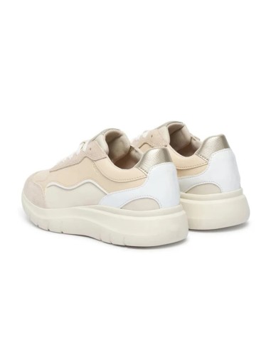 Geox D Plummery women’s suede lace-up sneaker